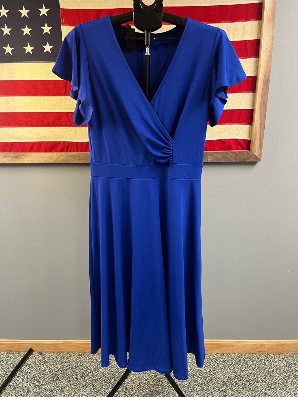 Flutter-Sleeve Midi Dress in Royal Blue